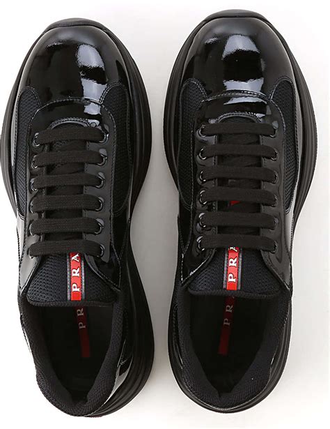 paire de prada homme